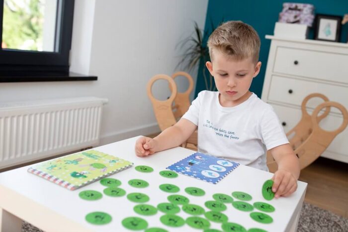 Lotto Colours. Captain Smart - Help develop your child’s memory