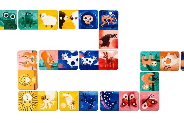 My First Dominoes Animals. Captain Smart - game for children